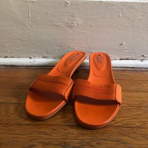 Prada slides